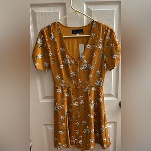 Francesca’s Casual Floral Dress